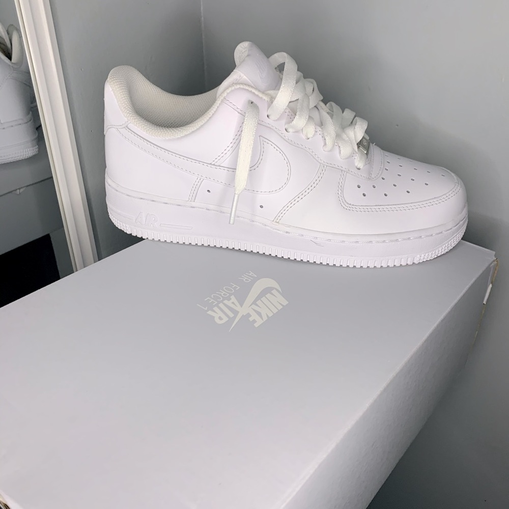 WMNS AIR FORCE 1